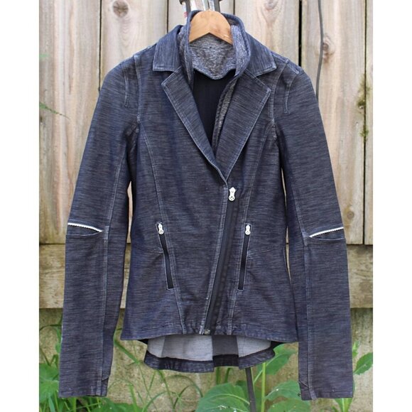 Lululemon - Ride on Blazer in color Black/Fossil, Peplum Hem - sz 6 - Picture 1 of 12